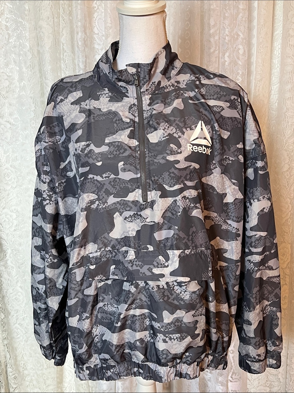 REEBOK Camo Windbreaker